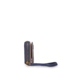 Cartera Mediana en Suede con Maneral color Azul Marino - Imagen 2