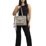 Bolsa Satchel Mediana con Mascada color Gris - Imagen 2