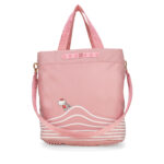 Pañalera Tote Oe x Hello Kitty con Accesorios color Rojo