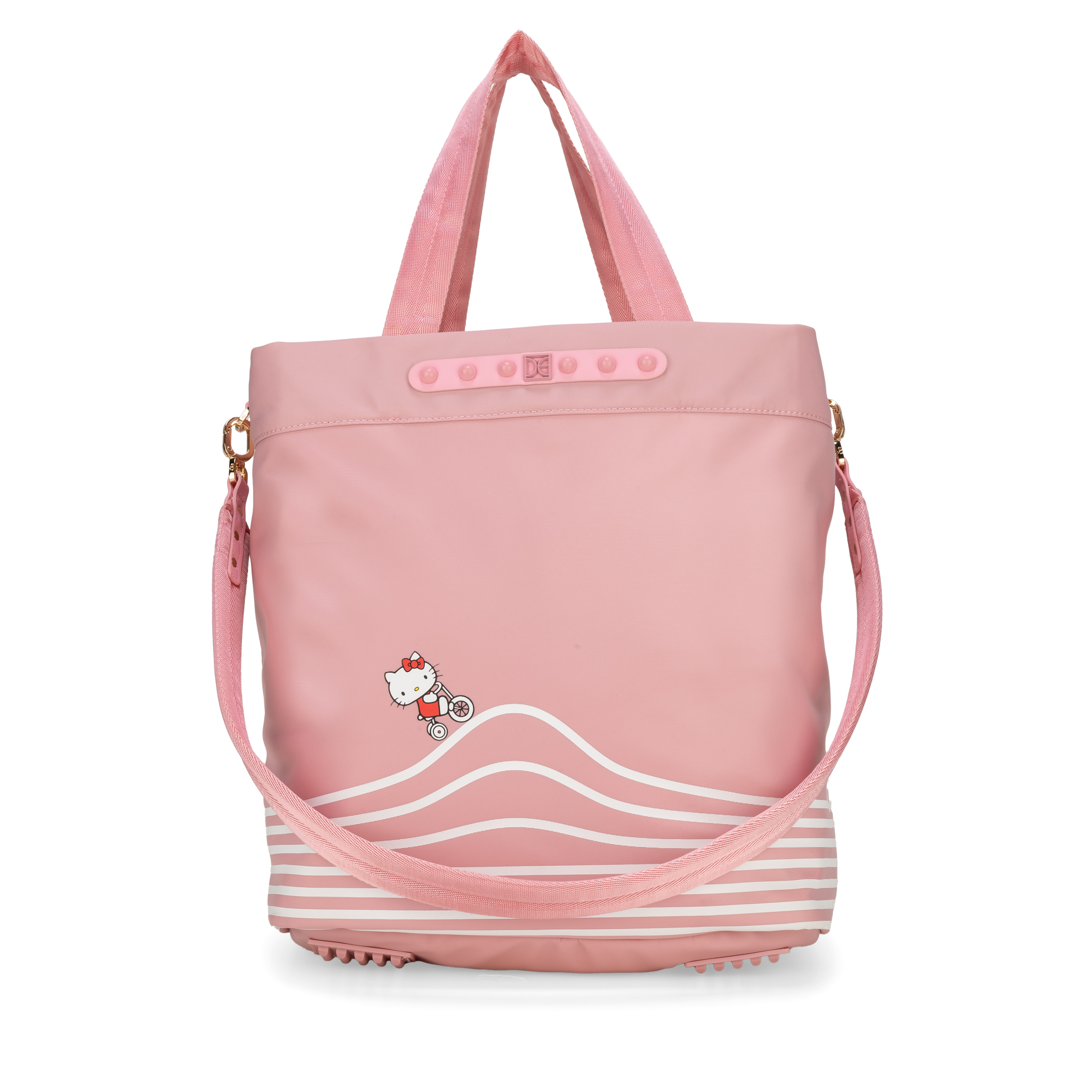 4BLMI24298ROS_1.jpg Pañalera Tote Oe x Hello Kitty con Accesorios color Rojo - Imagen 1