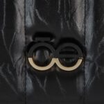 Bolso Satchel Grande Acolchado color Negro - Imagen 4