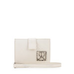 Cartera Porta Pasaporte Flap con Maneral color Blanco