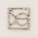 Cartera Porta Pasaporte Flap con Maneral color Blanco - Imagen 5